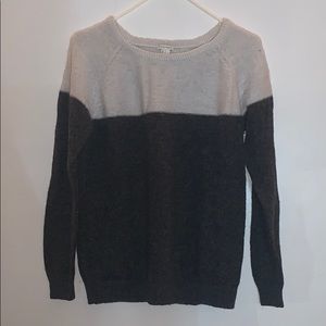 Cream/Gray Sweater
